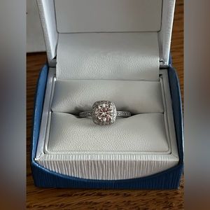 ✨INDEPENDENCE DAY SALE✨18k White Gold Engagement Ring with Moissanite Center